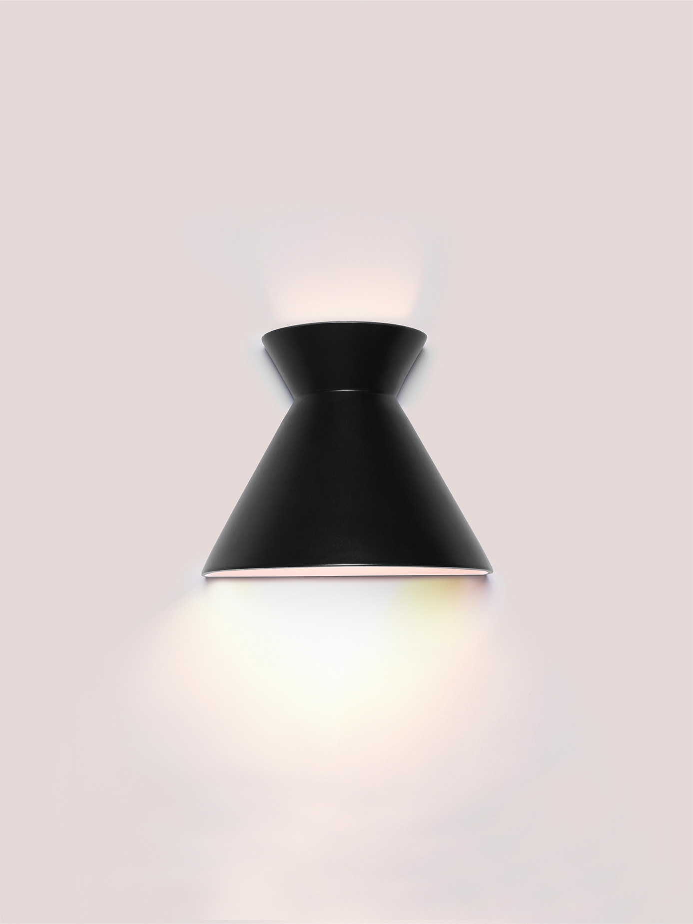 Kiro Ceramic Wall Light — Simple Black, Small