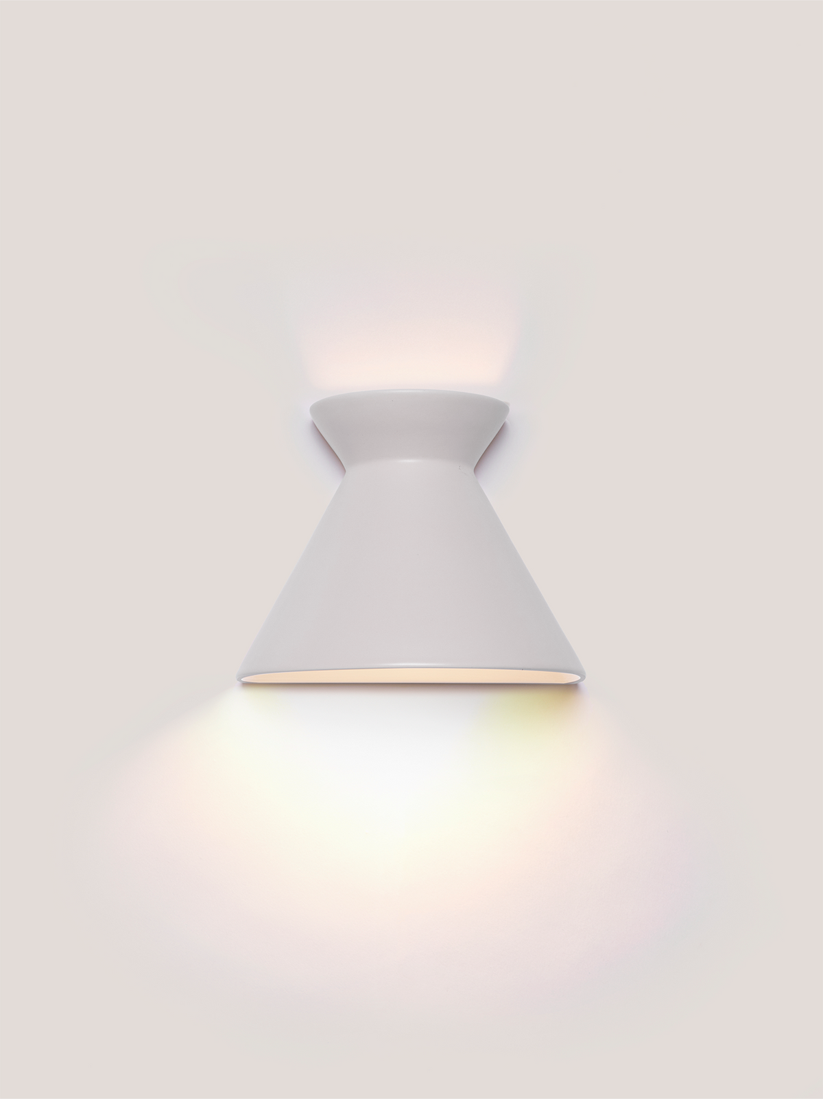 Kiro Ceramic Wall Light — Pure White, Small