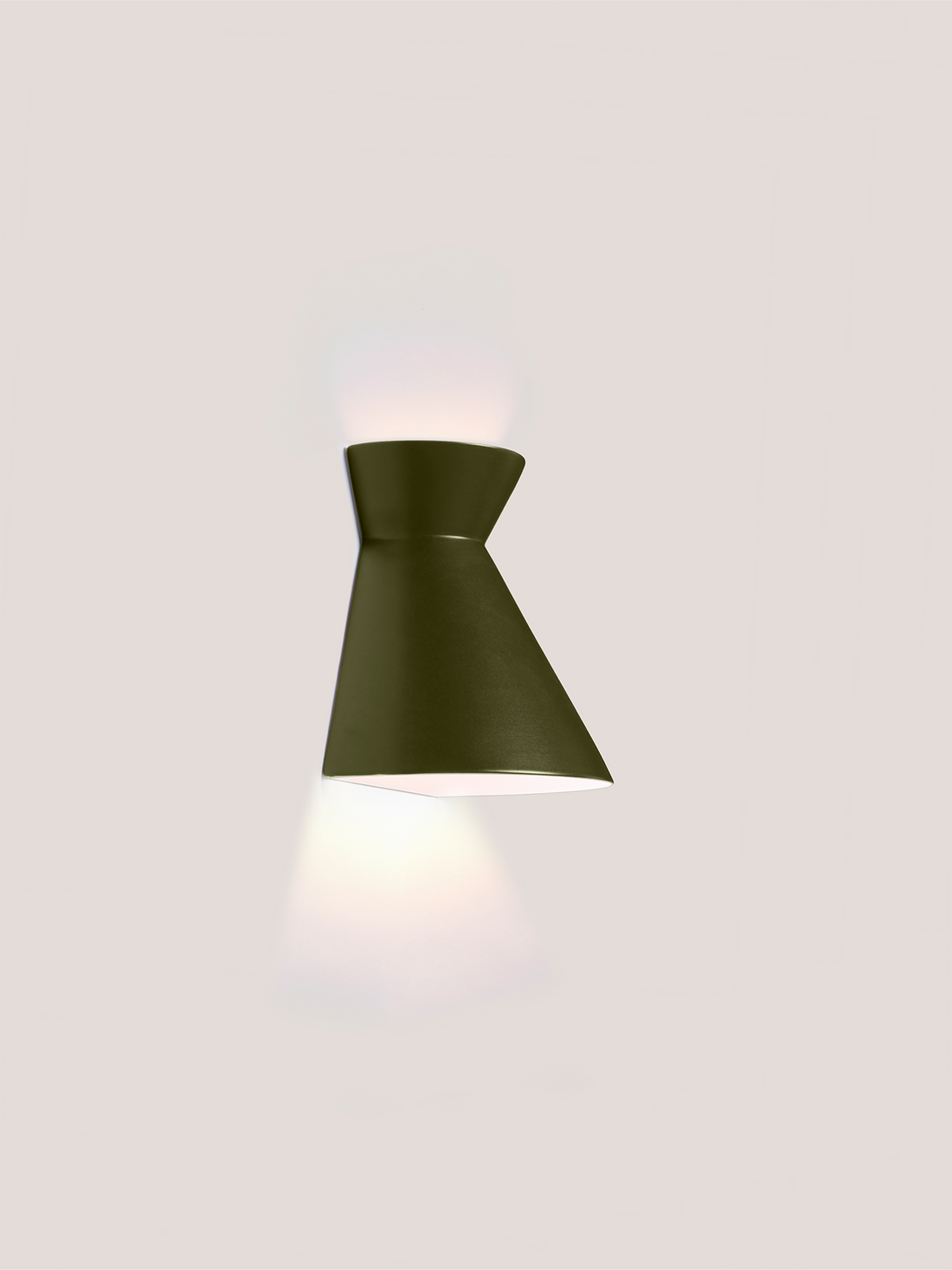 Kiro Ceramic Wall Light — Moss Green, Small detail