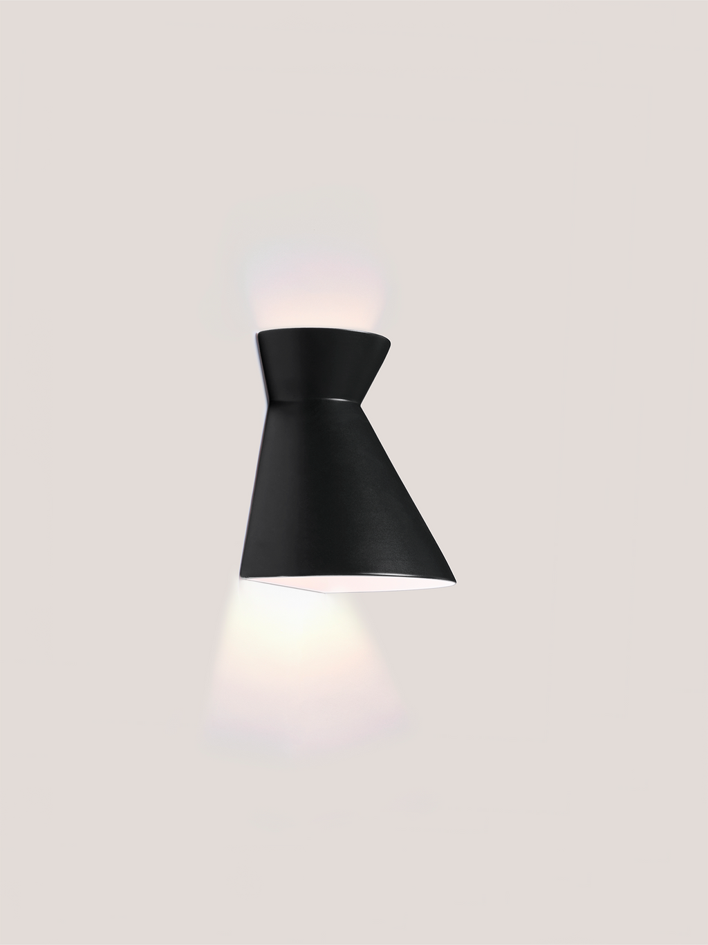 Kiro Ceramic Wall Light — Simple Black, Small