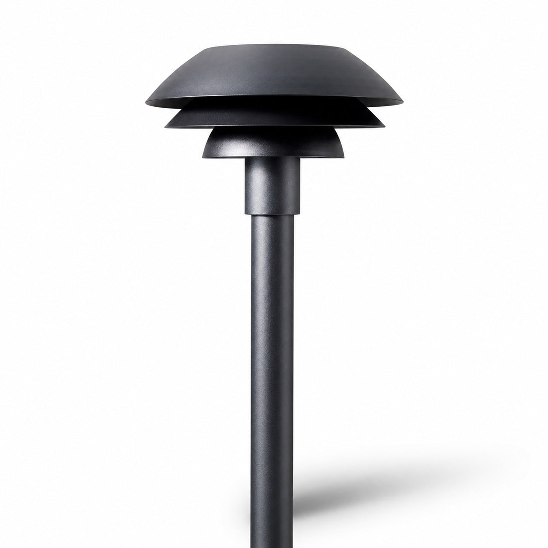 Upper section of the DL31 path light showing tiered shades and stem