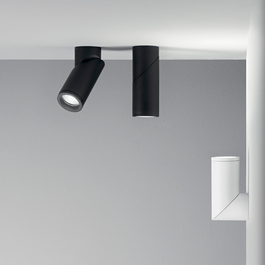 Genesis Aluminium Ceiling Spotlight — Matt Black, Adjustable detail