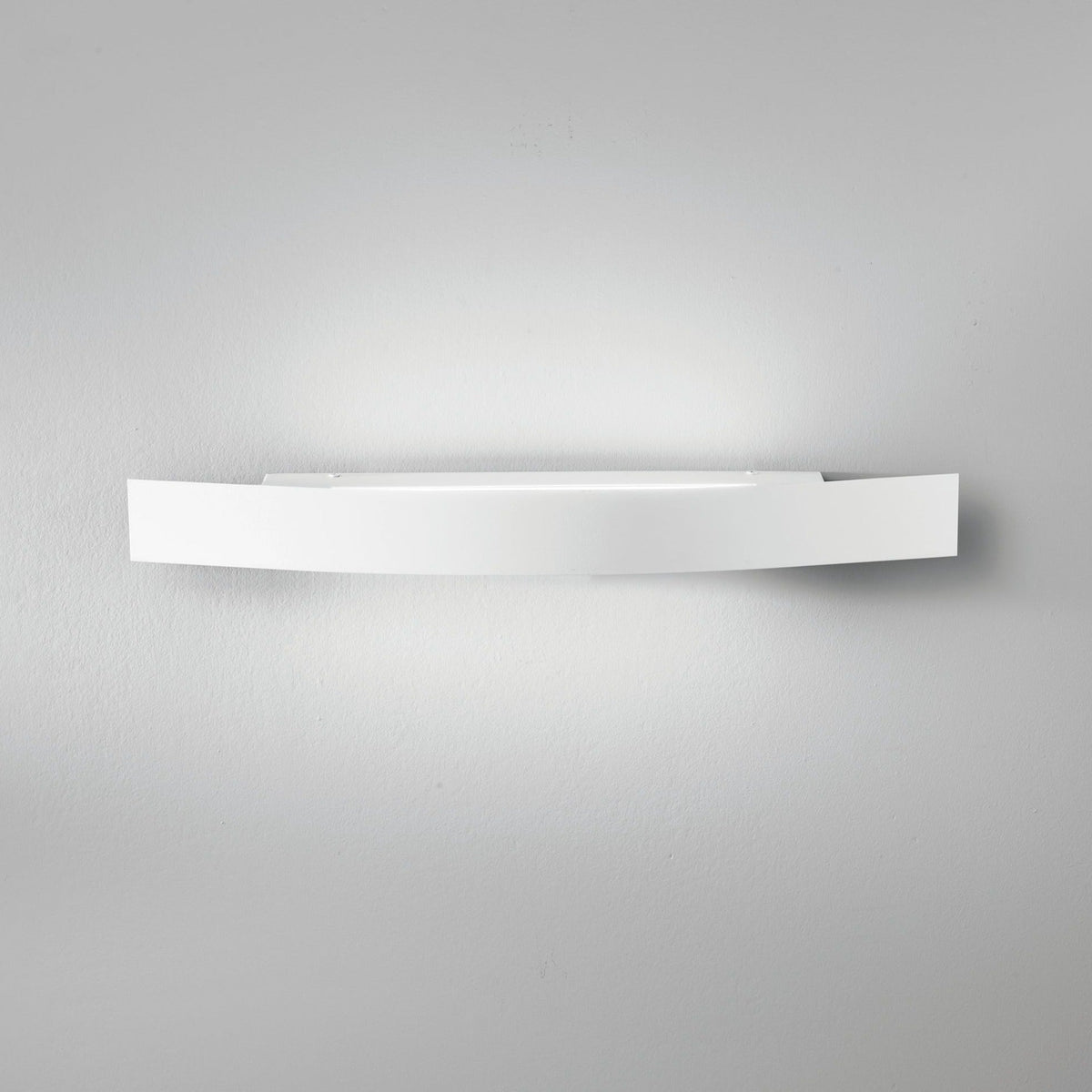 Spoiler LED Wall Light — White, CCT