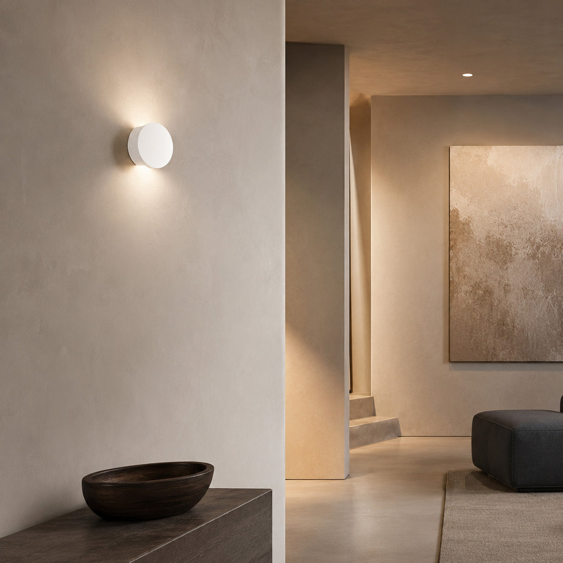 Leiron Round Wall Light — Paintable White Plaster, Up & Down