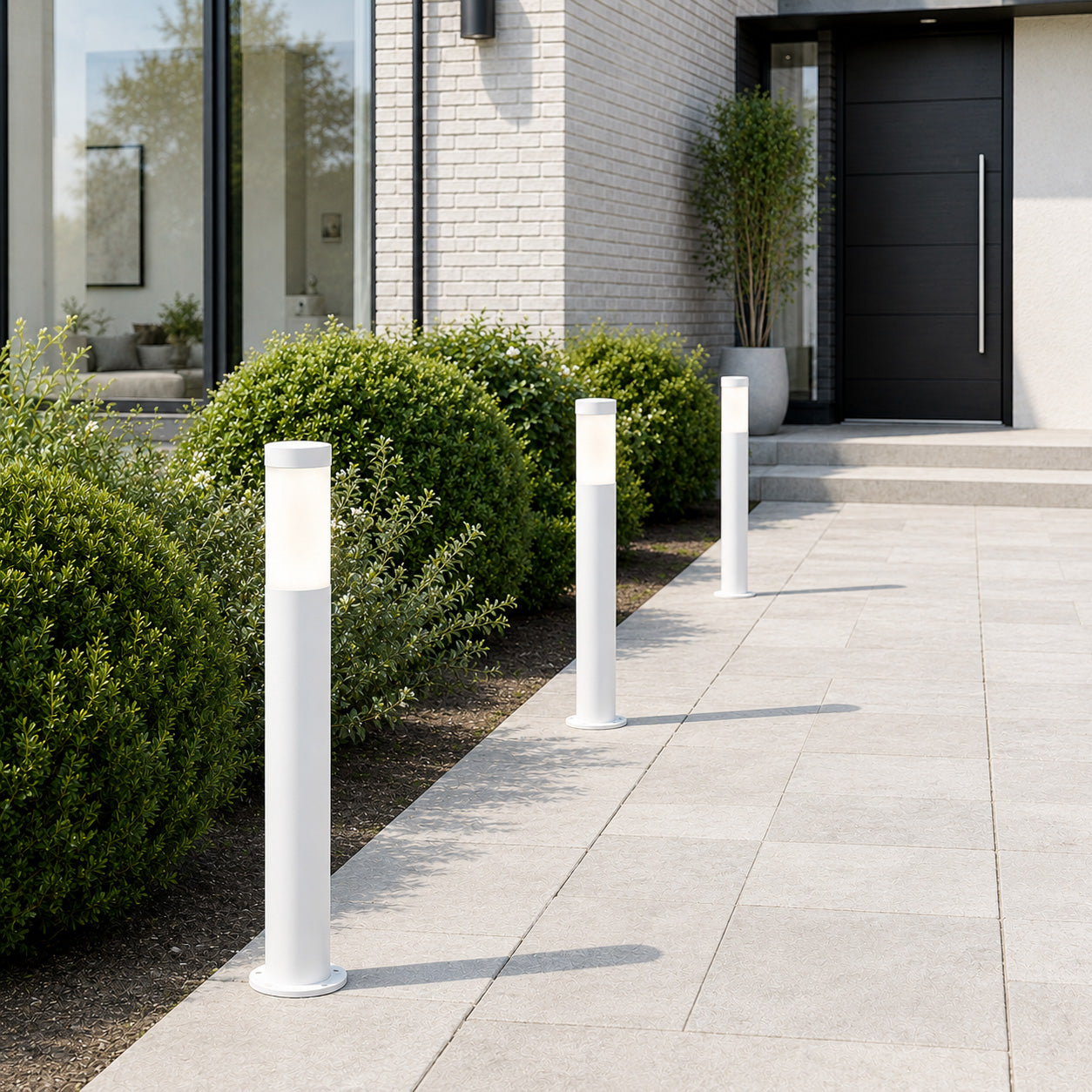 Tokyo Outdoor Path Light — White, 70cm