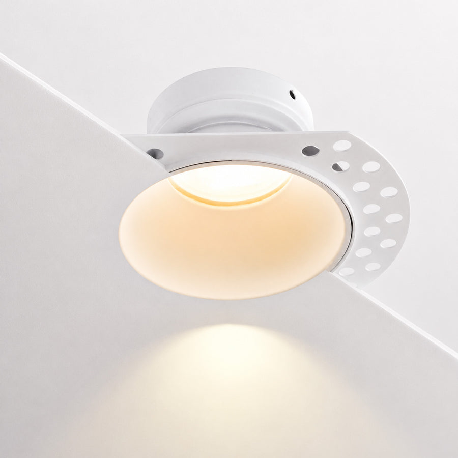 Kanto Mini Trimless Plaster-In Downlight — Matt White