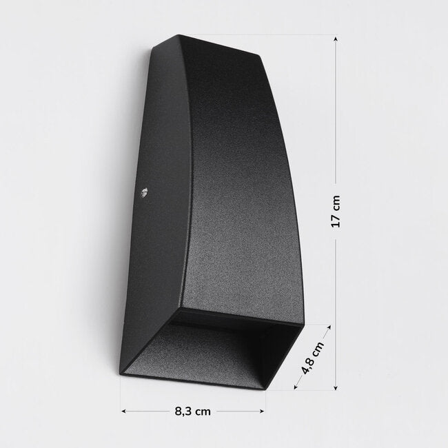 Silas Sleek Aluminium Outdoor Wall Light — Black