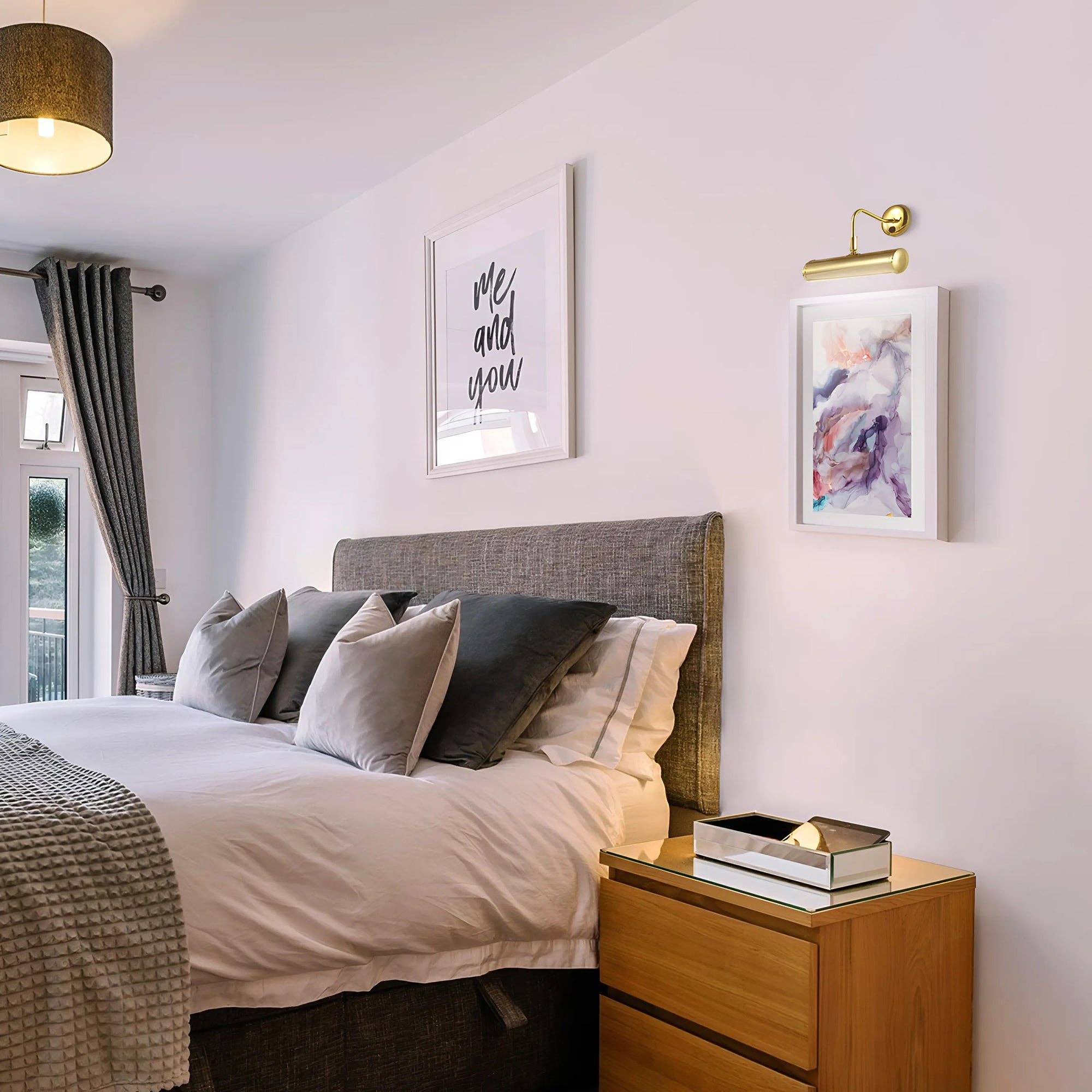 Maison Picture Light — Polished Brass, Swan Neck