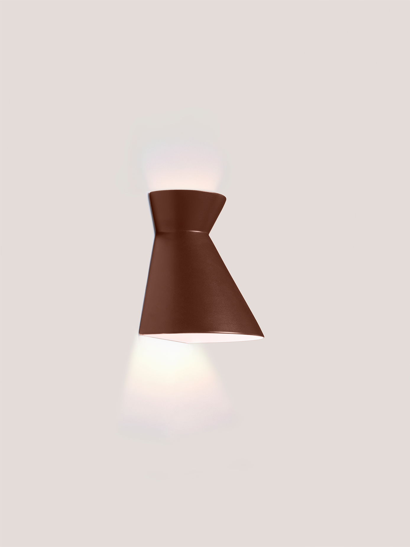 Kiro Ceramic Wall Light — Cocoa Brown, Large