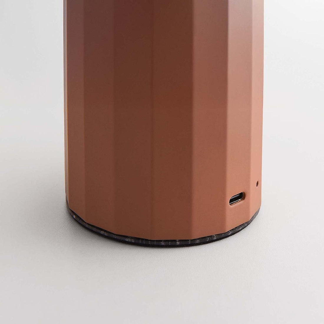Cocoa Wireless Table Lamp — Mocha