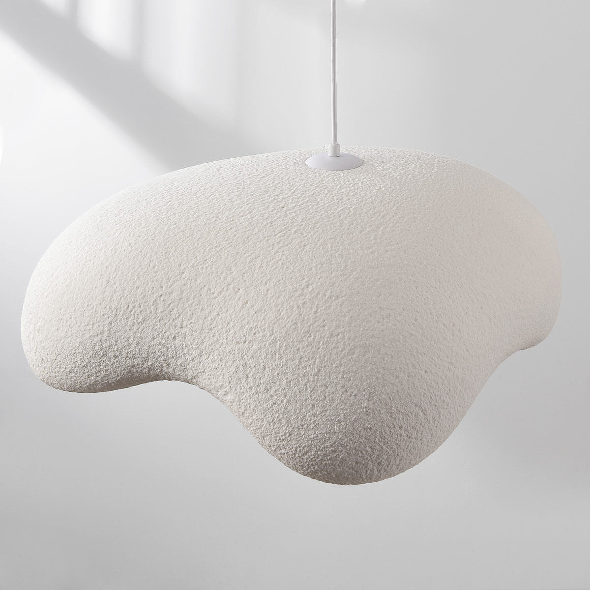 Kintsu Wide Stone-Effect Pendant Light — White