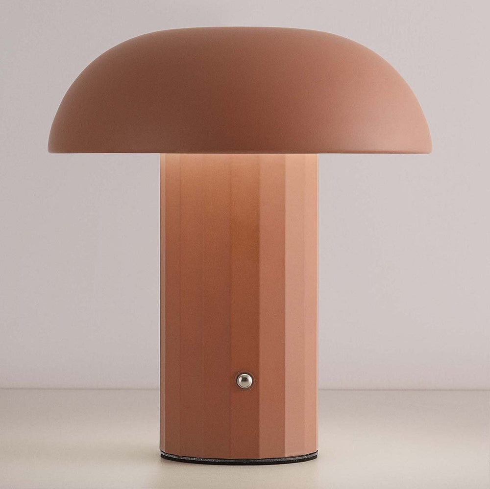 Cocoa Wireless Table Lamp — Mocha after dark