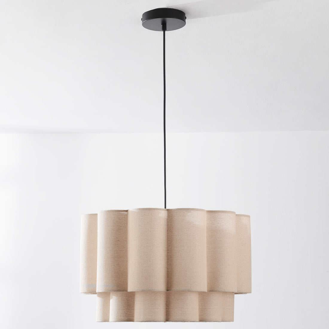 Yuki Wavy Linen Pendant Light — Beige