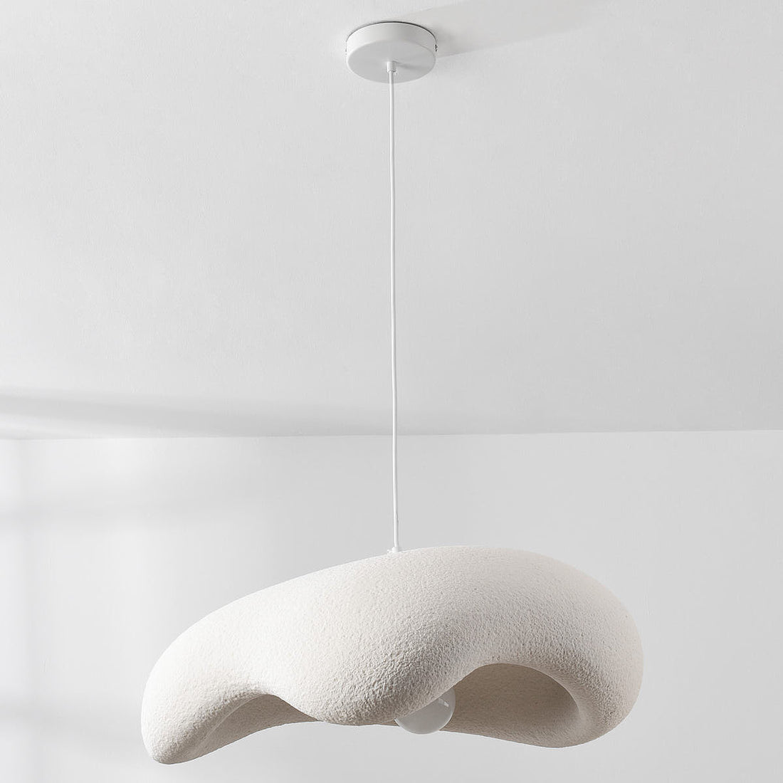Kintsu Wide Stone-Effect Pendant Light — White detail