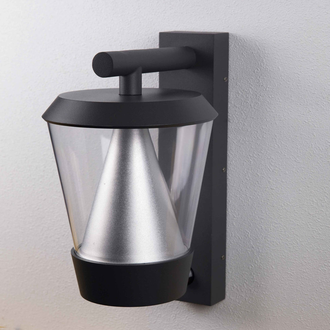 Tarn Outdoor LED Wall Light — Anthracite, Motion Sensor